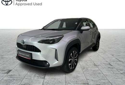 Toyota 1.5 HYB DYNAMIC PLUS
