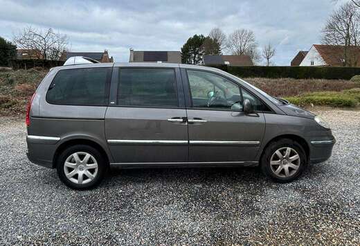 Peugeot 807 2.0 HDi SR Confort FAP