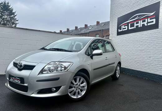 Toyota 1.4 D-4D*AUTOMATIQUE*AIRCO*CRUISE*FAIBLES TAXE ...