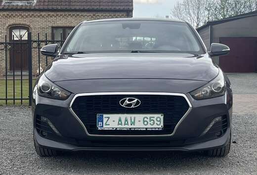 Hyundai 1.0 Benzine, Navigatie, Bluetooth, Camera