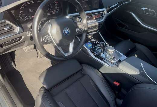 BMW 330eA Plug-In Hybrid