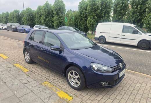 Volkswagen 1.4i - Airco - Parkingssensoren - Zetelver ...