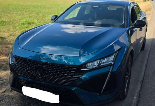 Peugeot 408 1.2 PureTech Allure S