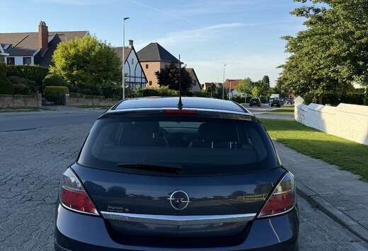 Opel 1.4i Cosmo Easytronic