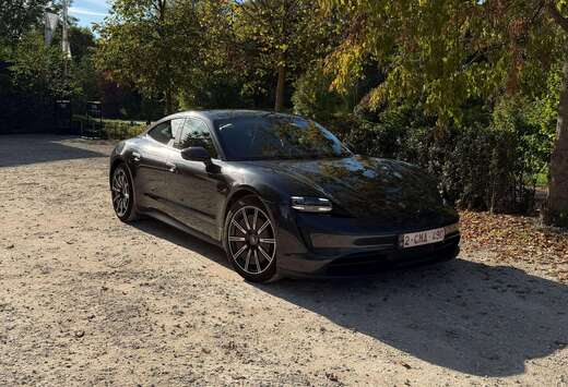 Porsche Taycan 93.4 kWh Taycan
