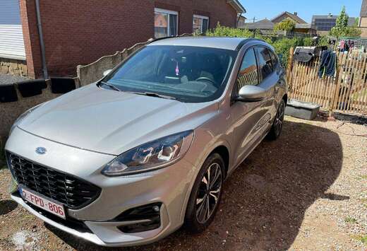 Ford Kuga FHEV 2.5 EcoBoost FWD ST-Line