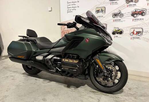 Honda Goldwing DCT bagger mer Remus uitlaten