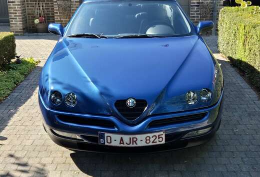 Alfa Romeo 2.0i Lusso