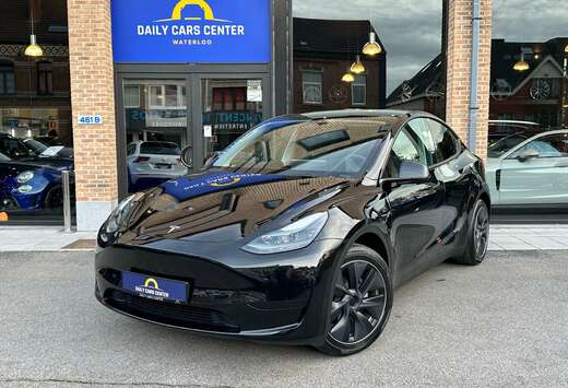 Tesla Standard Range I Full Black I Pano I 2024