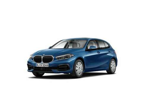 BMW 116iA Hatch Sport  PANO