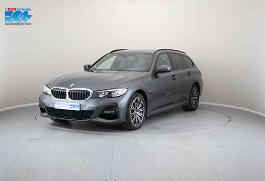 BMW Touring 330e M-Package, Pano-dak, Carplay