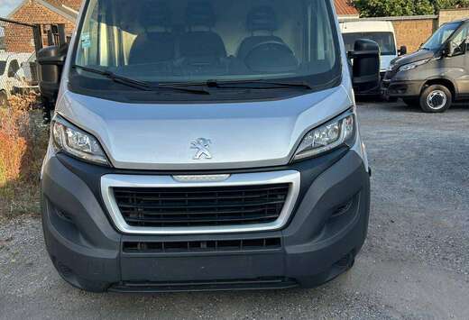 Peugeot Boxer 2.2 HDi L2H2 Utility