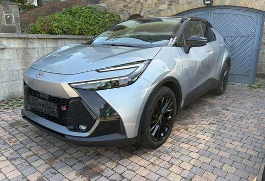 Toyota C-HR Hybrid PHEV 2.0 GR Sport Bi-Tone E-CVT (1 ...