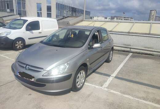 Peugeot 1.4e Pack