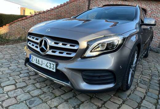 Mercedes-Benz GLA 180 7G-DCT AMG Line\