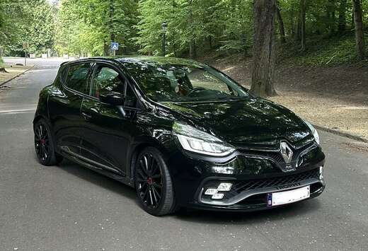 Renault 1.6 Turbo R.S. Trophy EDC