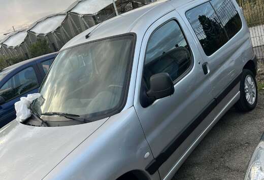 Peugeot Partner 1.4i XT