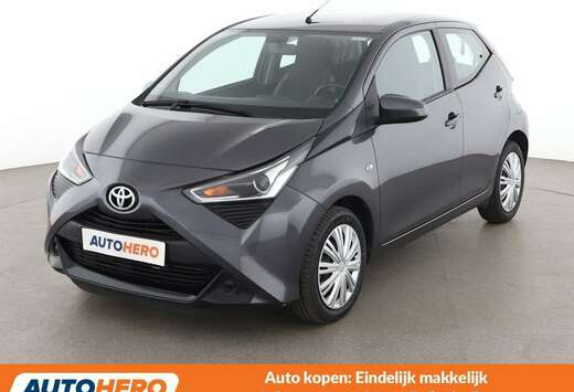 Toyota 1.0 VVT-i X-Play