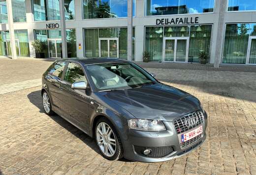 Audi S3 2.0 Turbo 16v FSI Quattro