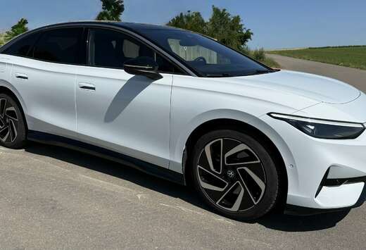 Volkswagen 77 kWh Pro Business Premium