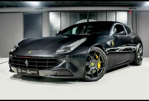 Ferrari 6.2 V12 4RMNOVITECGRIGIO GRANITOPANOKAM