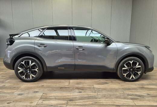 Citroen 1.2PureTech 131pk Max automaat