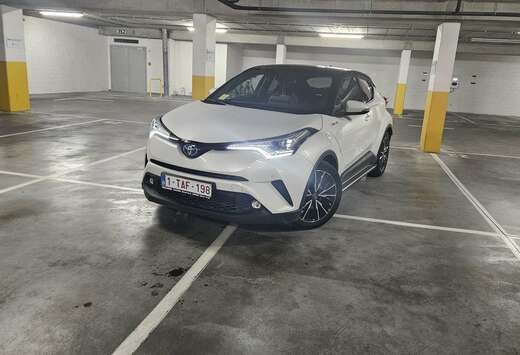 Toyota Prachtige Toyota C-HR Hybrid 2018 Automaat  Ze