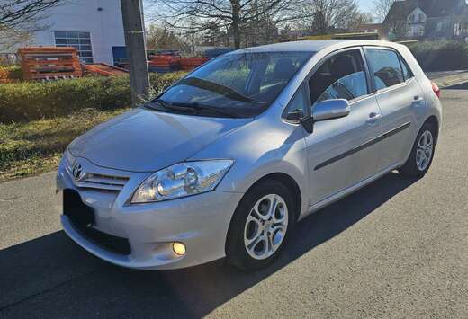 Toyota 1.3VVT-i Climatisation/Navigation/ Euro 5