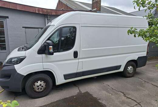 Peugeot Premium 335 L2H2 2.0 Blue HDI 130 Stop&Start