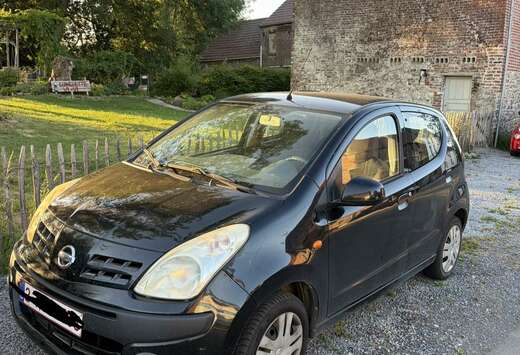 Nissan 1.0i Acenta