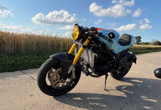 CAFE RACER