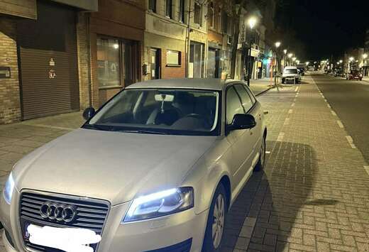 Audi 1.6 TDI Sportback DPF Attraction