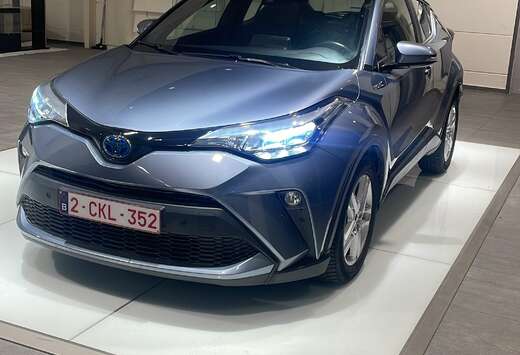 Toyota Hybrid 1.8i VVT-i C-Enter E-CVT