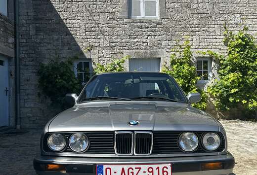 BMW e30