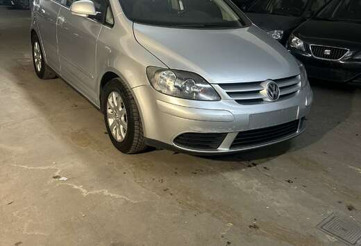 Volkswagen 1.6i 16v FSI Comfortline Tiptronic
