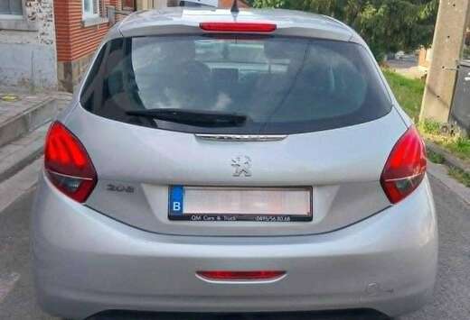 Peugeot 208 1.2i PureTech Style