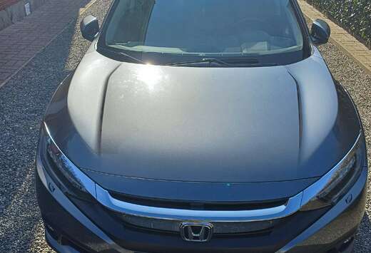 Honda Civic 1.5 i-VTEC Executive CVT