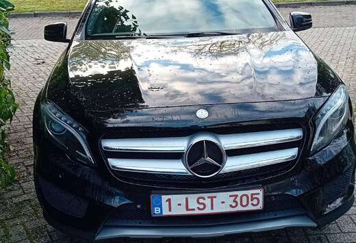 Mercedes-Benz GLA 200
