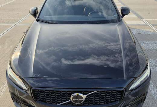 Volvo T8 Recharge AWD Geartronic RDesign