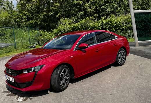 Peugeot BlueHDi 130 EAT8 Allure
