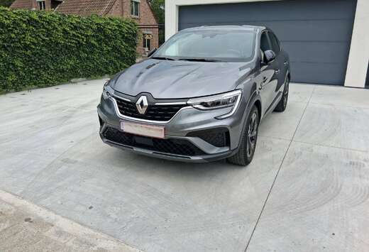 Renault Arkana E-TECH 1.6i R.S.Line