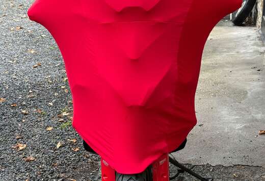 V4S Travel-Radar Red22