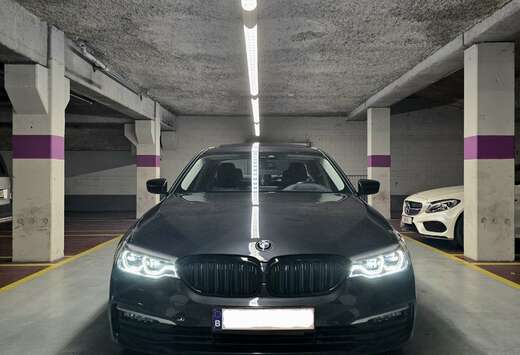 BMW 530e iPerformance Softclose/ Keyless/ Headup