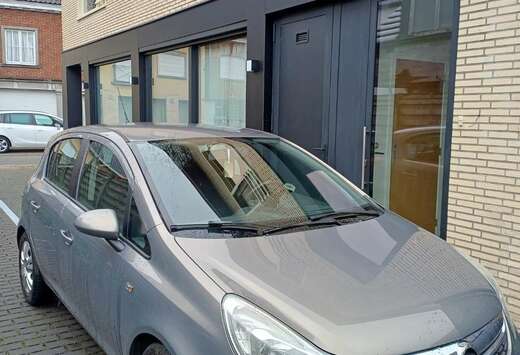 Opel 1.4 16V Color Edition