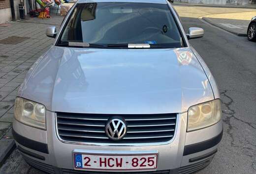 Volkswagen 1.6i Base Highway
