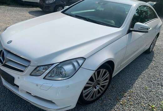 Mercedes-Benz COUPE E 220 CDI BE Avantgarde