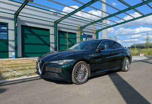 Alfa Romeo Giulia 2.0 T TI ATX