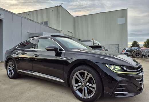 Volkswagen 1.4 // R-LINE // 272cv  PHEV eHYBRID // FU ...