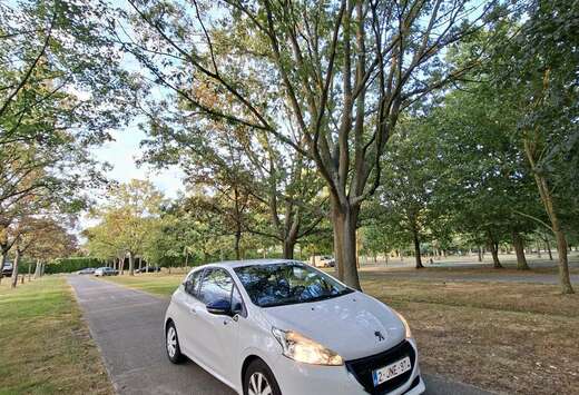 Peugeot 1.0i Like