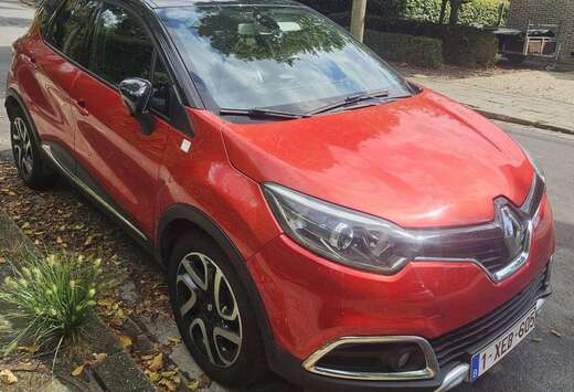 Renault Captur 1.2 TCe Energy Helly Hansen EDC